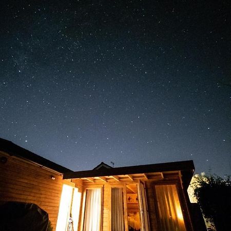 Moors Wood Relaxing ,Tranquil Retreat With Hot Tub Βίλα Τσίπενχαμ Εξωτερικό φωτογραφία