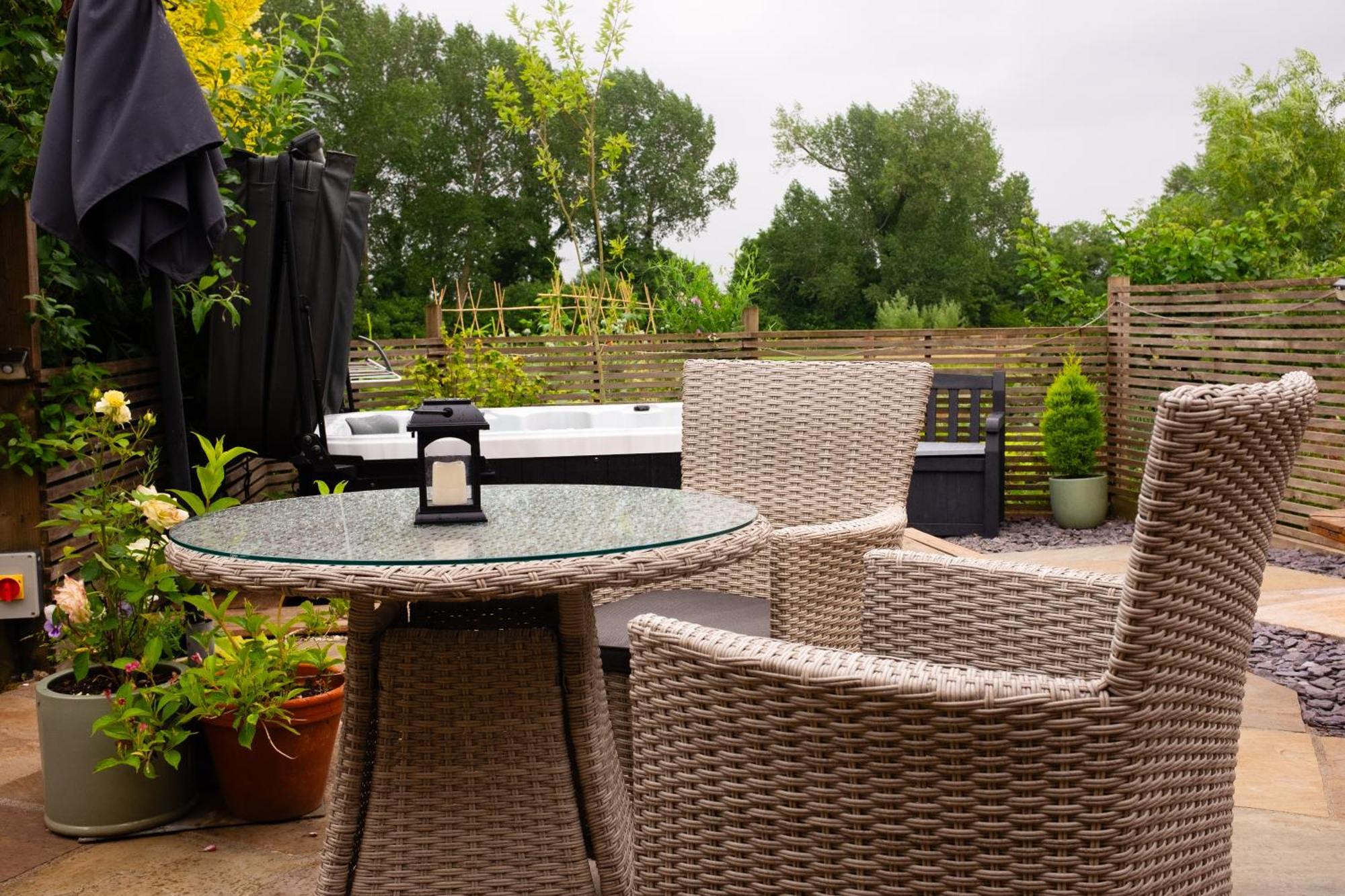 Moors Wood Relaxing ,Tranquil Retreat With Hot Tub Βίλα Τσίπενχαμ Εξωτερικό φωτογραφία